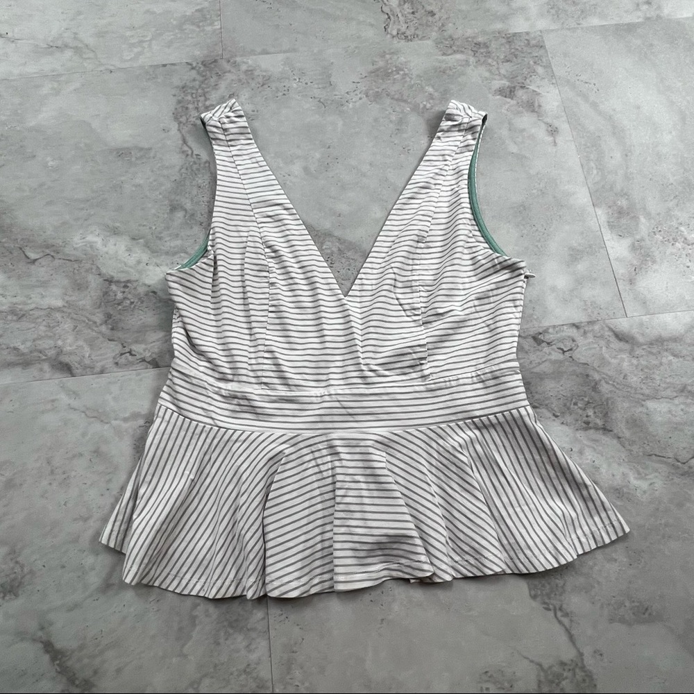 Hem & Thread Gray and White Stripe Tank Top Size Large L